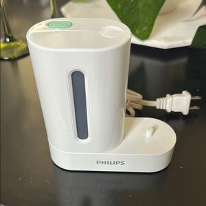 Philips Electric Toothbrush Cleaner & Charger